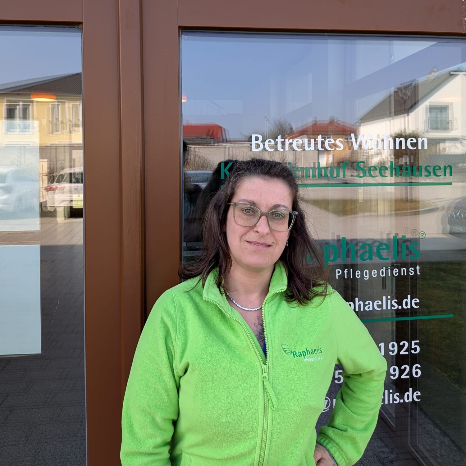 NicolKluge Seehausen E1772644462375